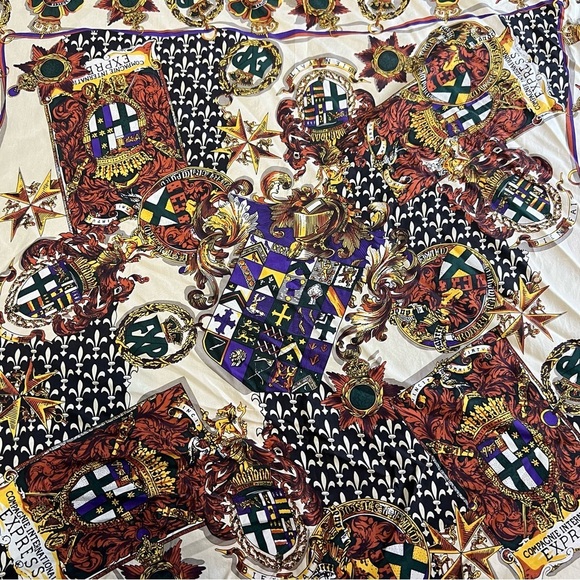 3/$30 🍂 Vintage Compagnie Internationale Express Silk Scarf Green Beige - Picture 5 of 6